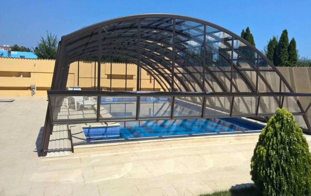 سقف متحرک برای استخر
