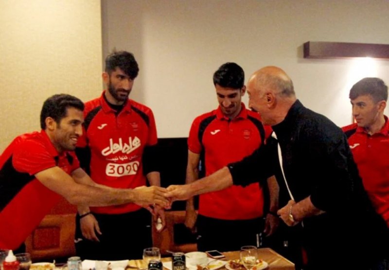 مهمانی باشکوه سعید راد و ستاره‌های پرسپولیس کمی بالاتر از پل صدر