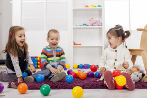 بازی با کودک در خانه، ایام عید در خانه چه کار کنیم؟