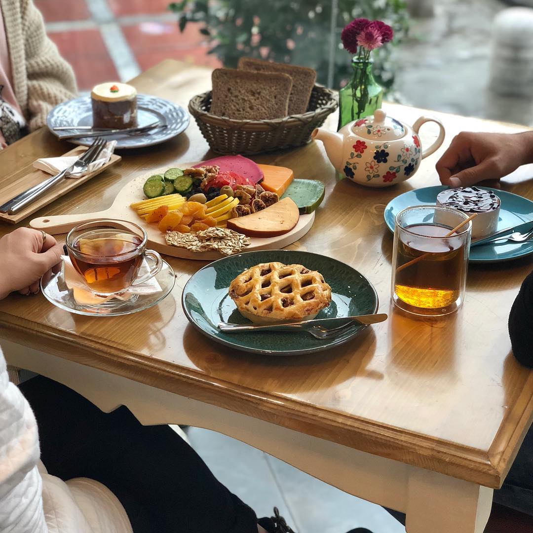 افطاری خانه پنیر پرچک