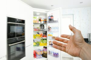 16 ماده غذایی که نباید در یخچال نگهداری شوند!