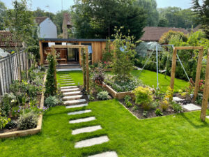 6 نکته کاربردی برای طراحی فضای سبز باغچه