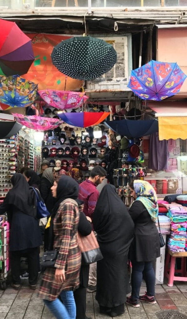مغازه‌های کوچه چتری لاله‌زار، کوچه مهران تهران