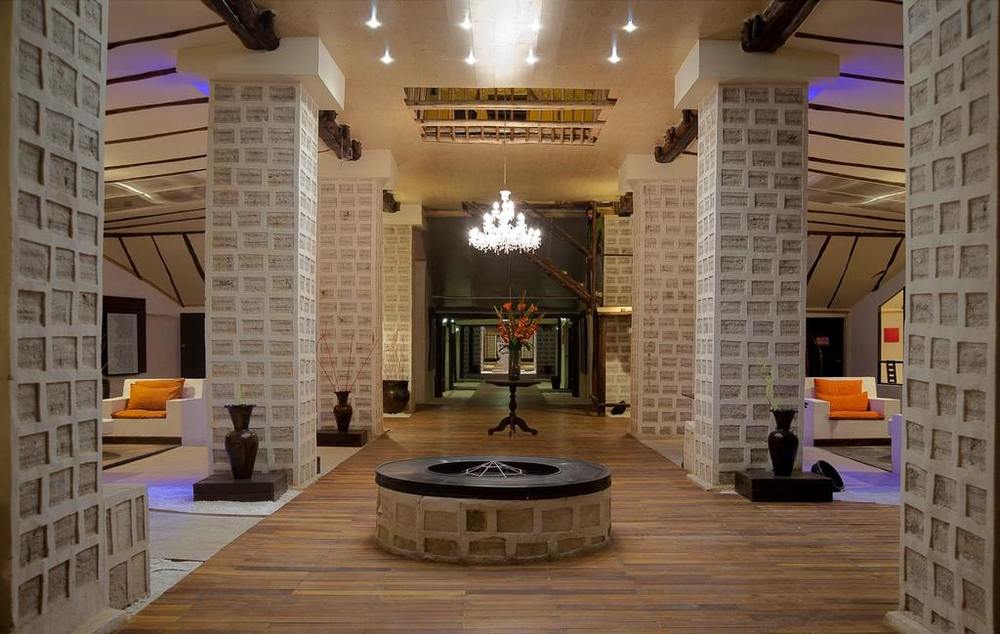 فضای داخلی هتل قصر نمک