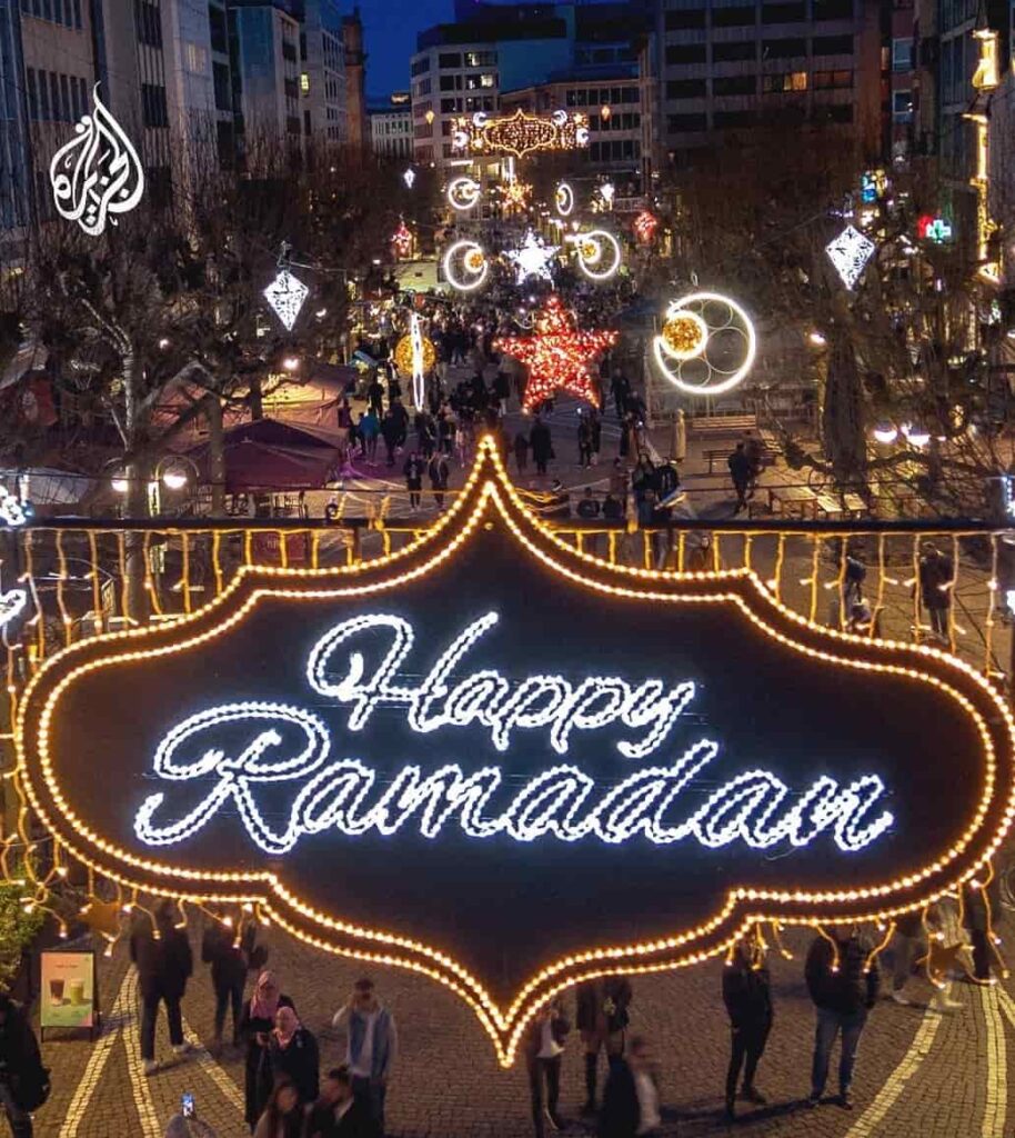 تزئین خیابان‌های آلمان به مناسبت رمضان