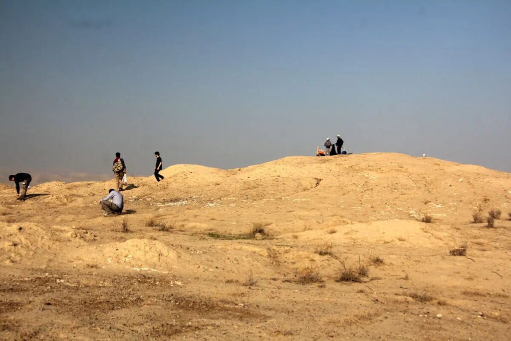 تپه پیرزال سیستان، بقایای معماری خانه‌ای 4500 ساله،