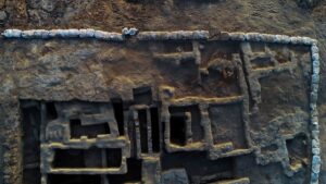 کشف معماری خانه‌ای 4500 ساله در تپه پیرزال سیستان