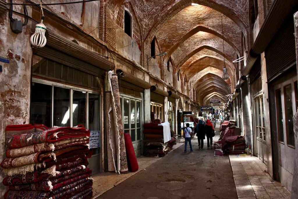 بازار قزوین از جاذبه‌های گردشگری قزوین
