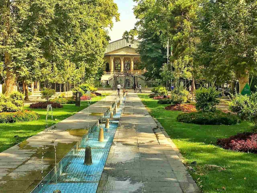  باغ فردوس از باغ‌های تاریخی تهران