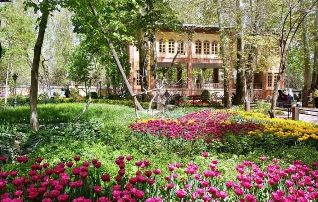 باغ ایرانی در ده ‌ونک تهران