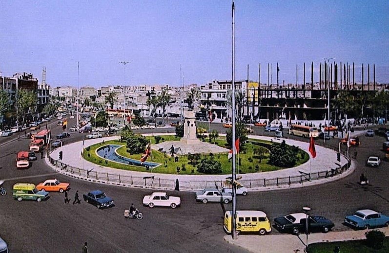 تصویری از خیابان انقلاب که قلبتان را چنگ خواهد زد!