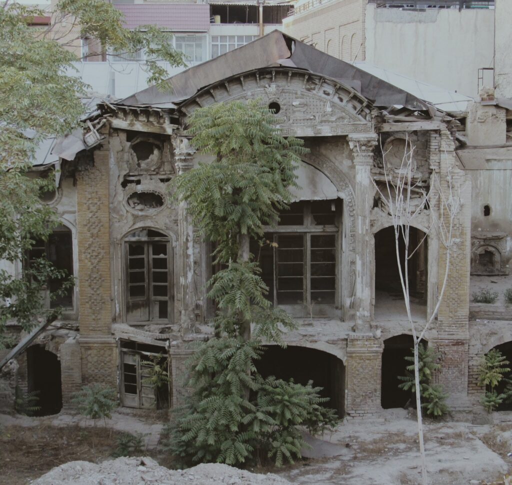 خانه خوشگل حسن آقا پاتوق ارواح و اجنه شده است