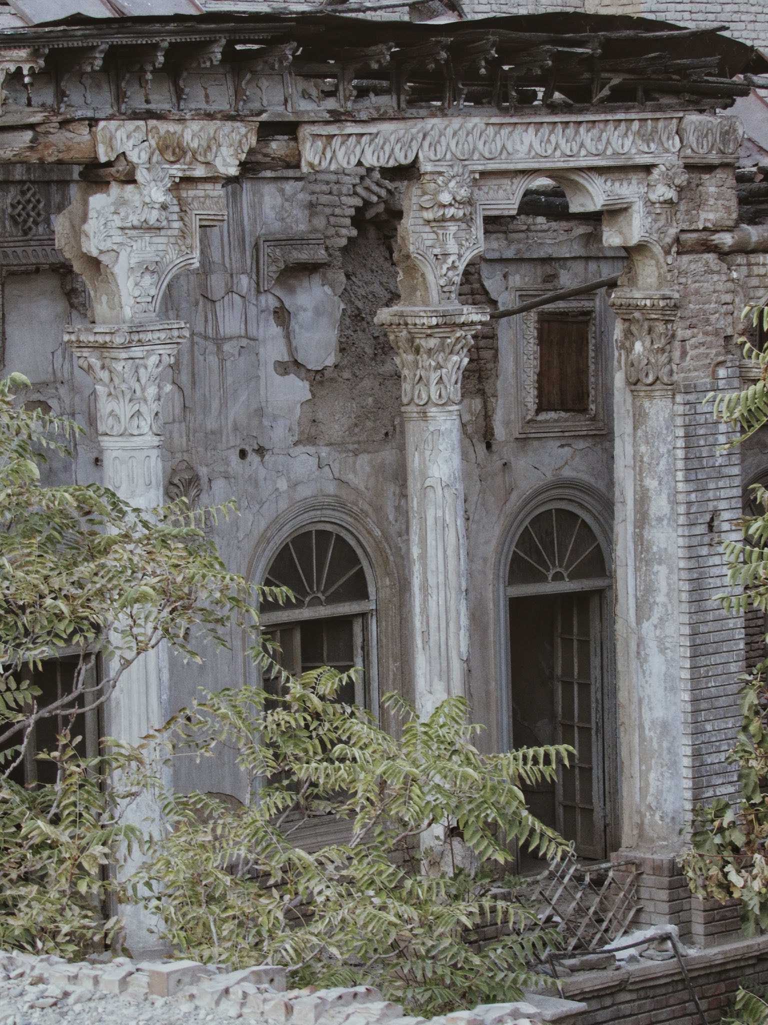 عمارت حسن پیرنیا