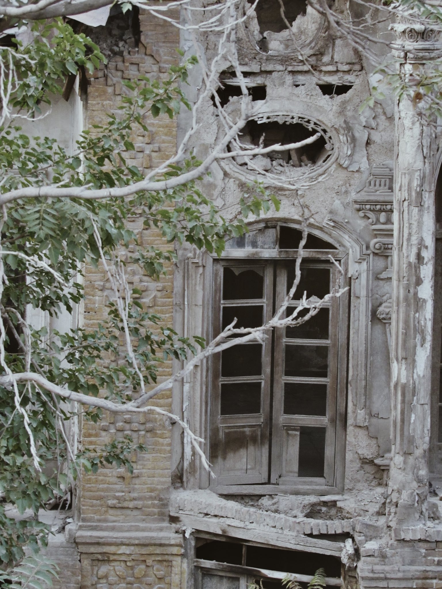 عمارت حسن پیرنیا
