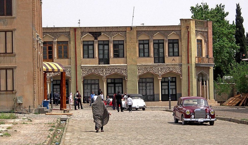 ترسناک‌ترین خانه دهه 60 تغییر شکل داد