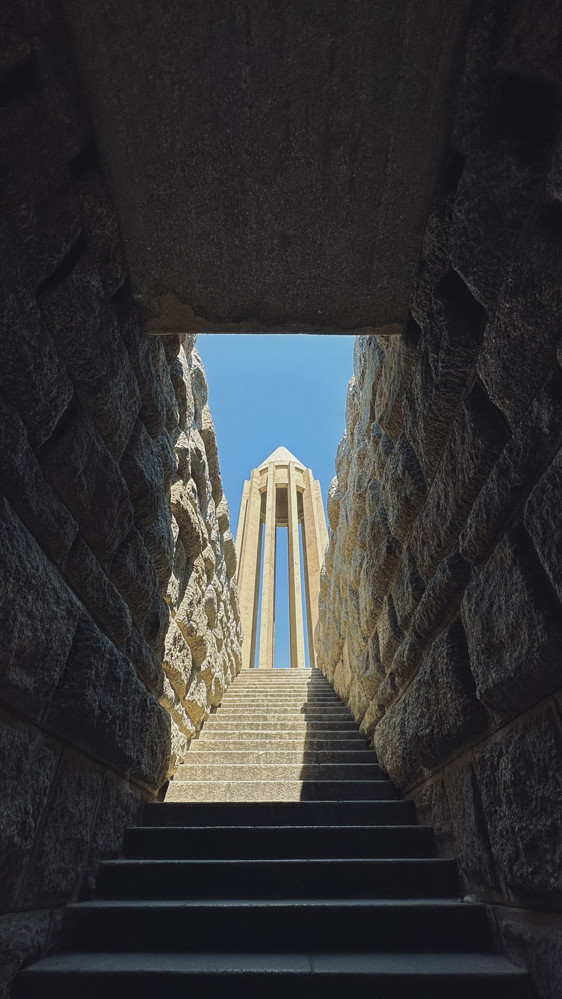 همدان