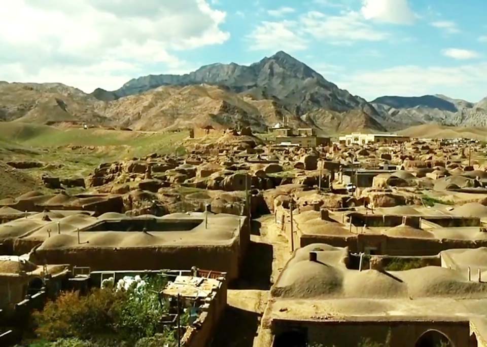 معماری پیچیده روستایی که در حمله مغول به ایران ویران شد