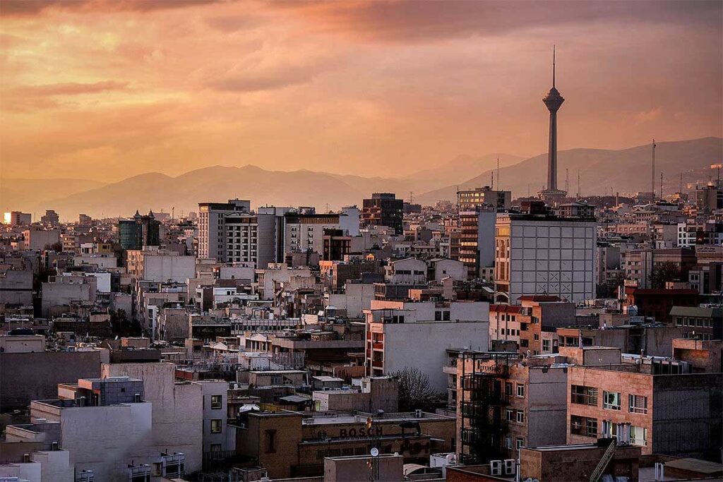 عمرا باور کنید که زندگی در لس‌آنجلس از تهران ارزان‌تر در می‌آید!