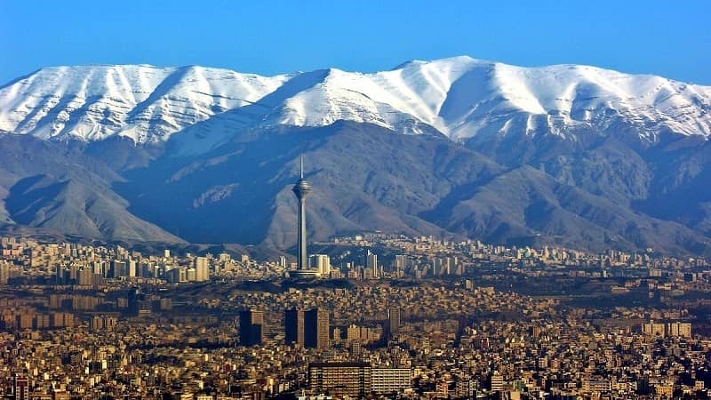 المان نوروزی شهرداری تهران، رفت و آمد را مختل کرد