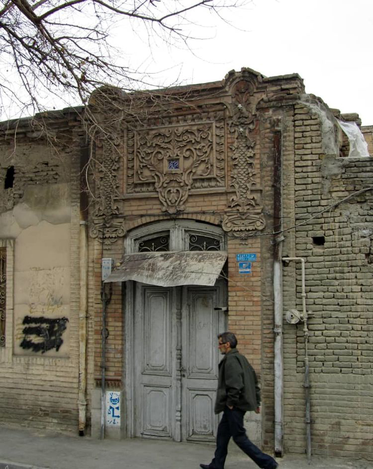 خانه‌ای فراموش شده در قلب تهران؛ عروسی که آتش هم حریفش نشد