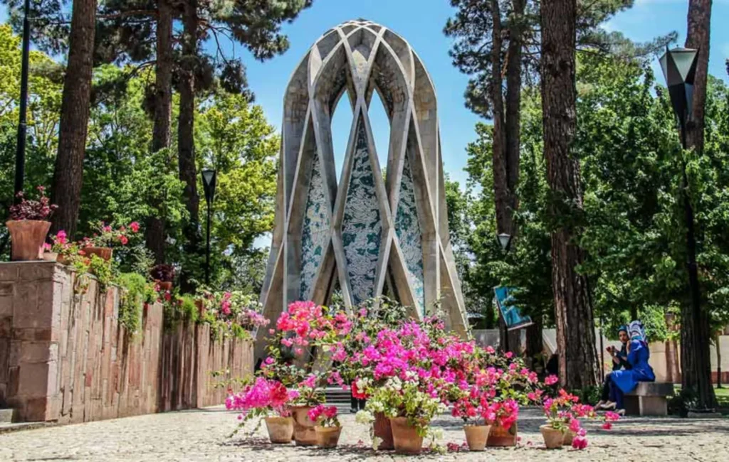 معجزه و نبوغ معماری به سبک آقای هوشنگ سیحون در نیشابور