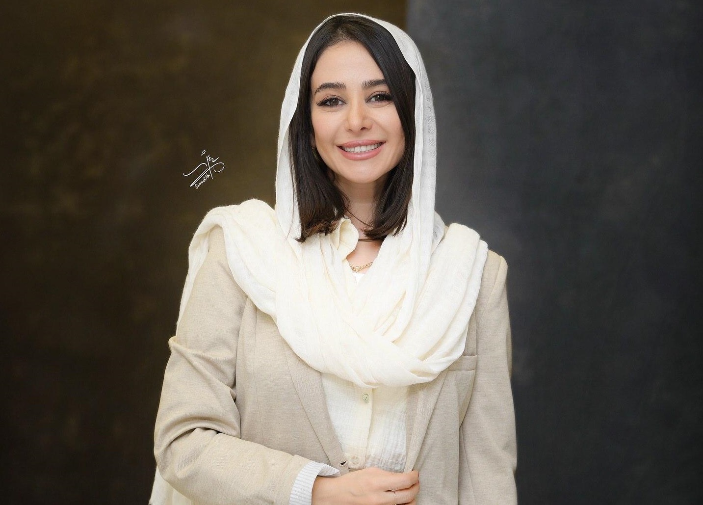 الناز حبیبی