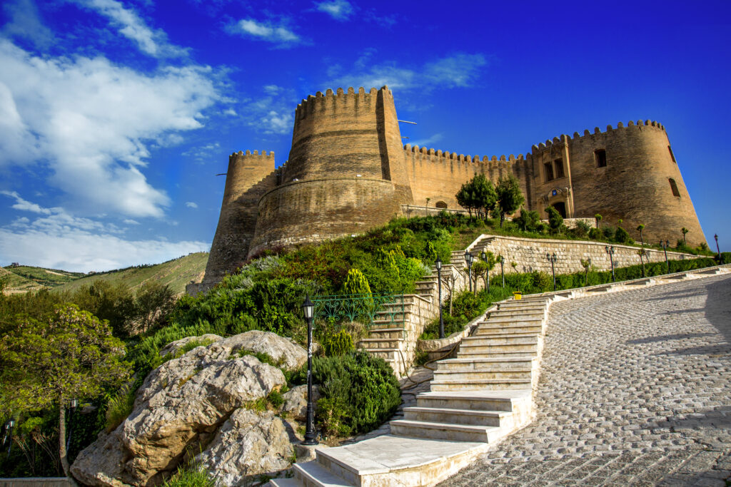 بازی پرسپولیس، تحت تاثیر زیبایی فلک‌الافلاک لرستان قرار گرفت