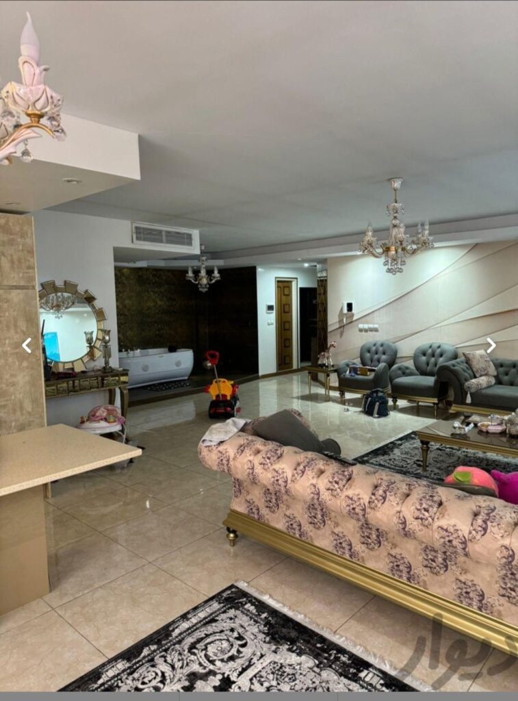 جکوزی وسط پذیرایی؛ جنون‌آمیزترین چیدمان ممکن!