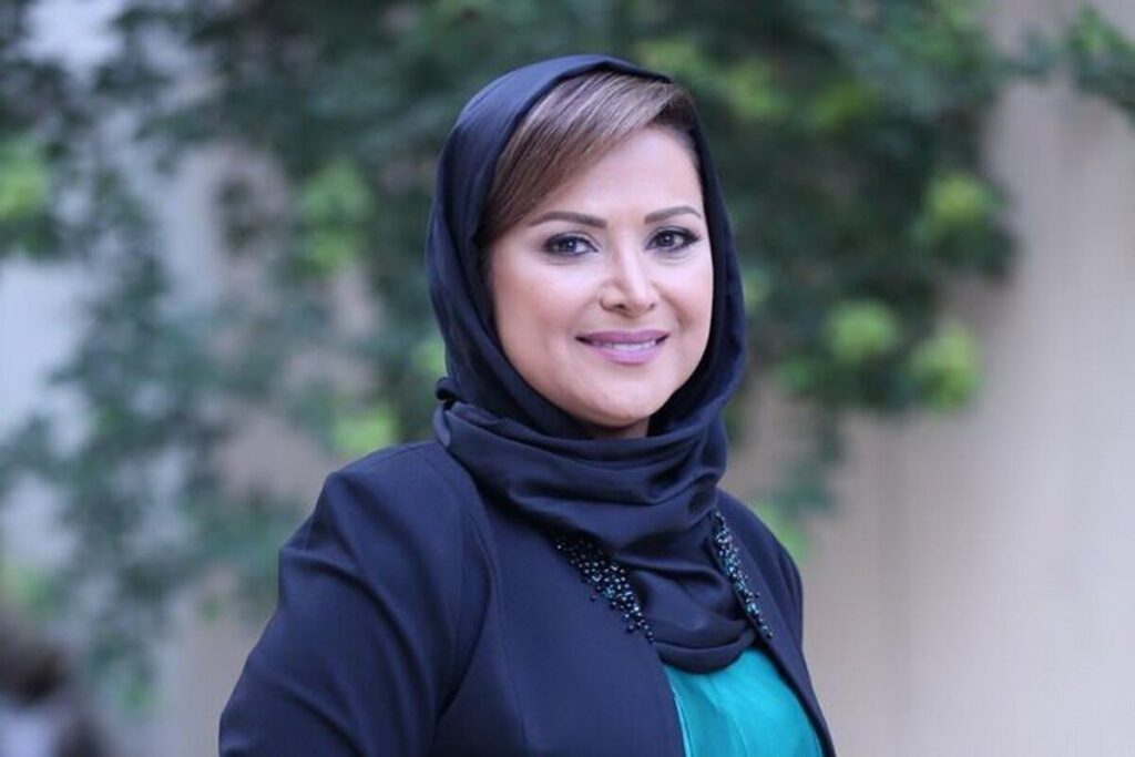 بالکن خانه کمند امیرسلیمانی که مثل جعبه مدادرنگی است