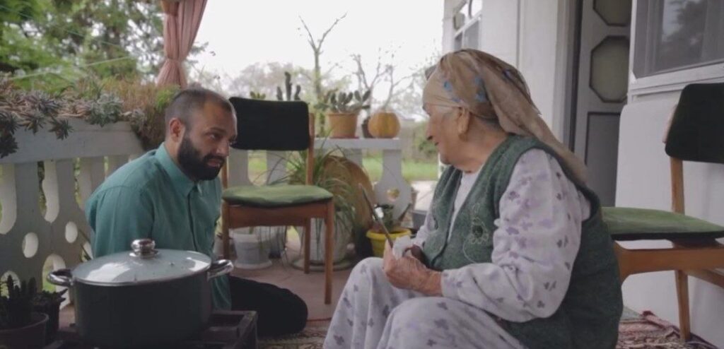 خانه اَجی جان بغض صابر ابر را تبدیل به گریه کرد