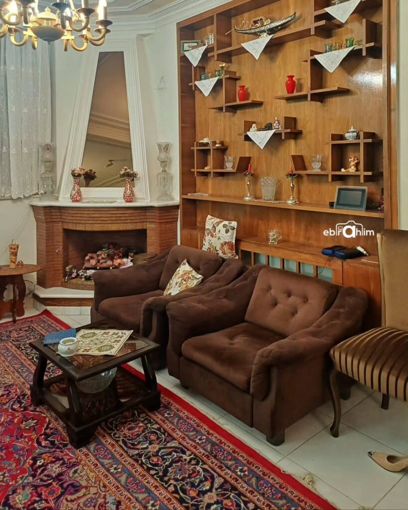 تک تک اجزای دکوراسیون این خانه بوی مادربزرگ را می‌دهد