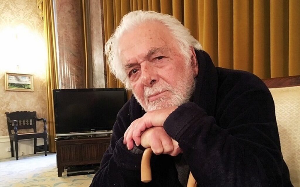 خانه مجلل یک ایرانی مشهور، کل انگلستان را حسود کرد!