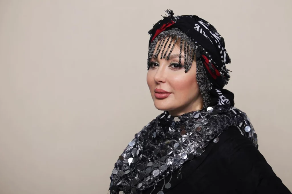 یک فرش اصیل ایرانی، تولد نیوشا ضیغمی را قشنگ کرد