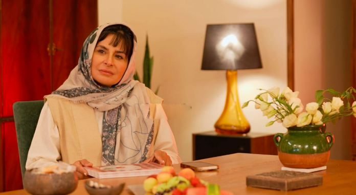 ۴ آیتم در منزل سیما تیرانداز که خانه‌اش را اصیل جلوه می‌دهد