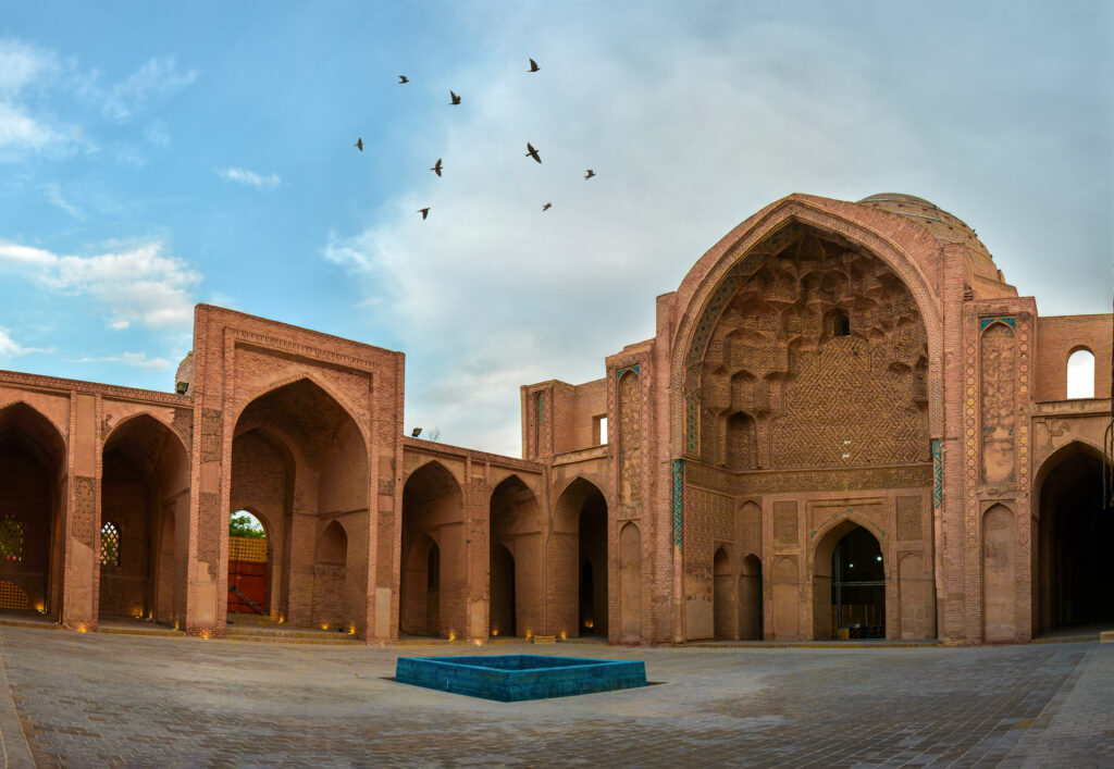 شاهکاری مارپیچ در دل تاریخ و معماری ایلخانی