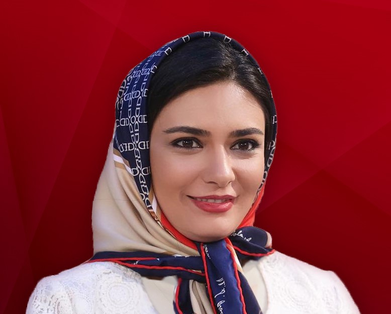 چوبی‌های نوستالژیک یک خانه قدیمی دل لیندا کیانی را برد