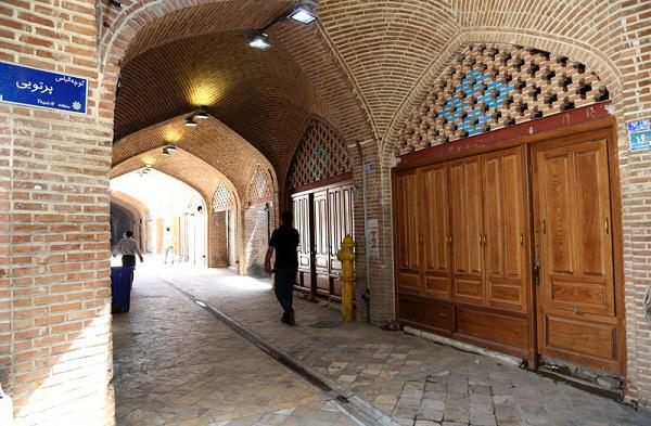 پلاک ۱۷؛ وقتی خانه می‌خواهد قدیمی بماند اما درِب آن نمی‌گذارد!