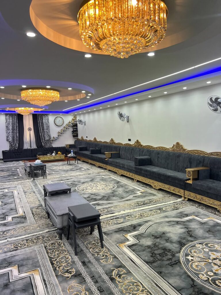 وقتی معماری تبدیل به میم می‌شود؛ شوخی کاربران با دکوراسیون یک خانه