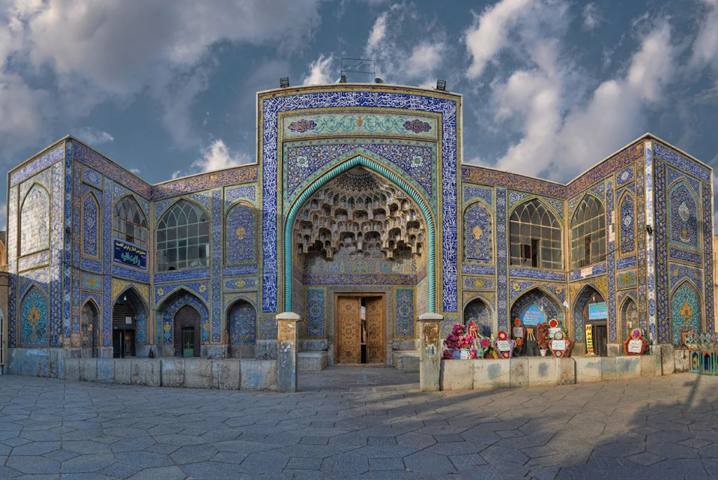 نگین قاجاری اصفهان زیر سایه بی‌توجهی آخرین نفس‌هایش را می‌کشد؛ به دادش برسید