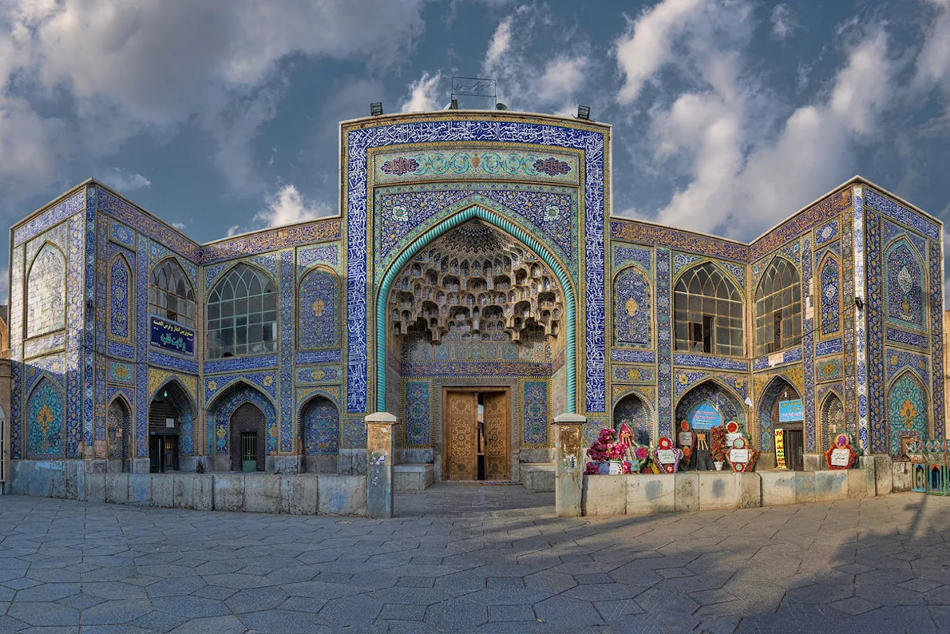 نگین قاجاری اصفهان زیر سایه بی‌توجهی آخرین نفس‌هایش را می‌کشد؛ به دادش برسید