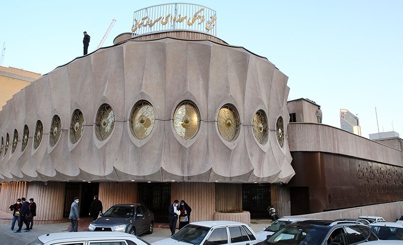 این ساختمان خوشگل، قرار بود بزرگترین سوپرمارکت تهران باشد، اما نشد