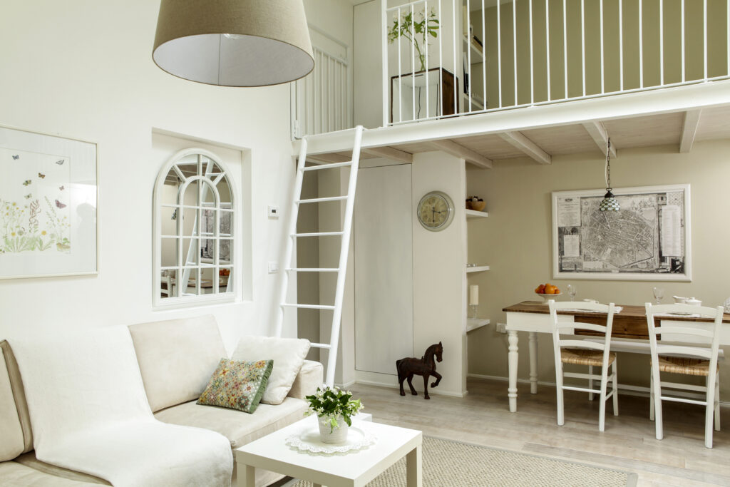 اگر خانه شما این فضای پِرتی و بیهوده را داشت، با آن چه می‌کردید؟