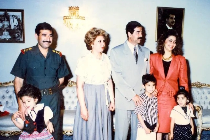 خانه صدام؛ مبل در حد خلازیر، فرش در حد خانه مادربزرگ!