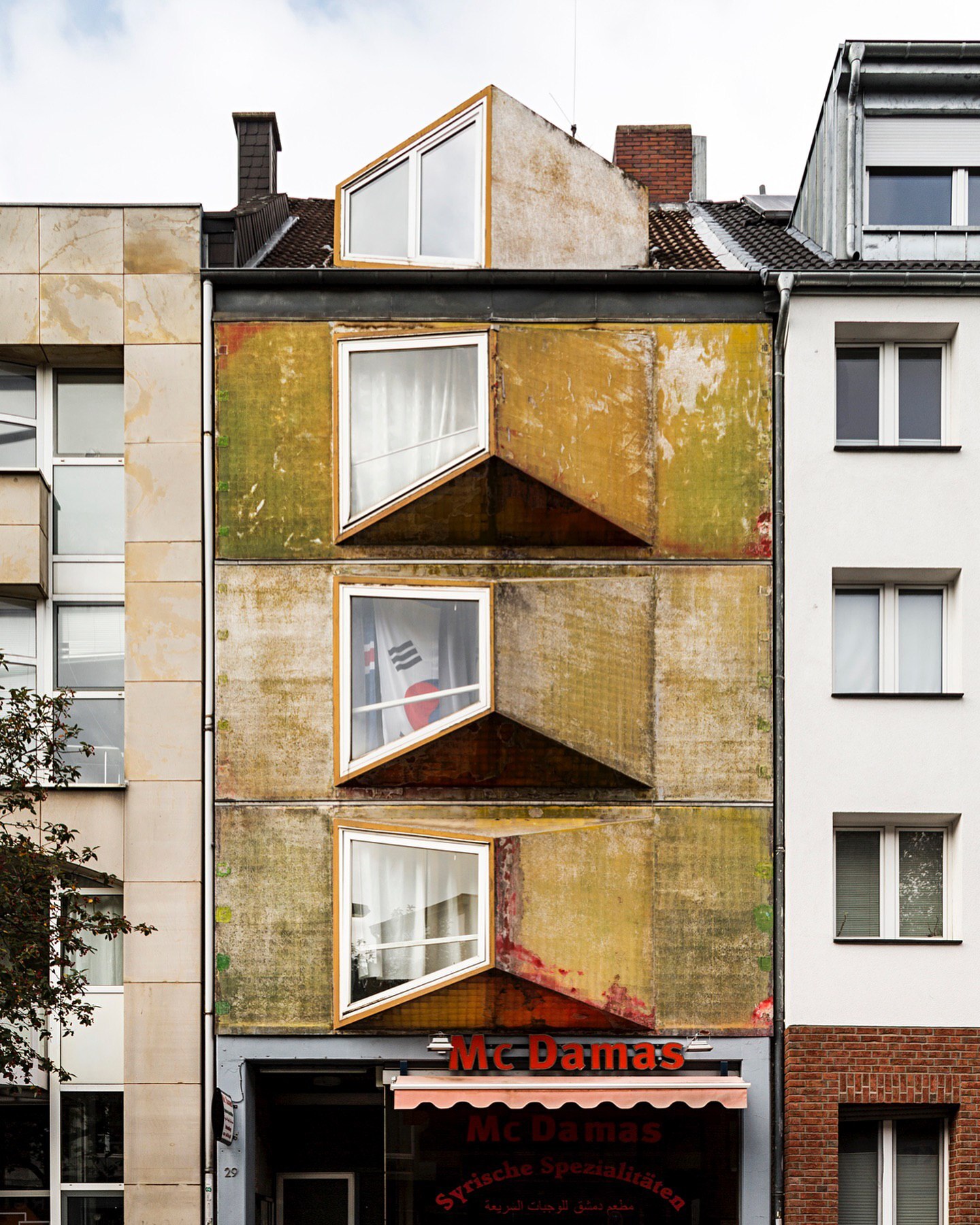 باورتان نمی‌شود که این ساختمان درب‌وداغون تا چه اندازه مهم است!