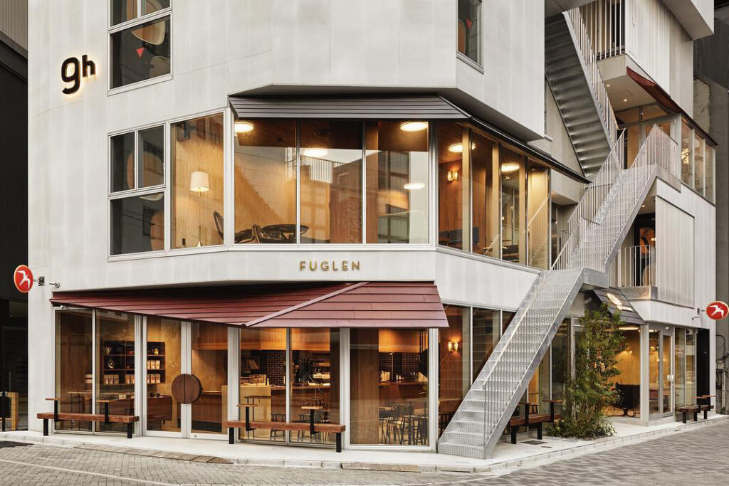 این ساختمان، صندوقچه‌ سال‌ها خاطره است؛ از هتل کپسولی تا سونا