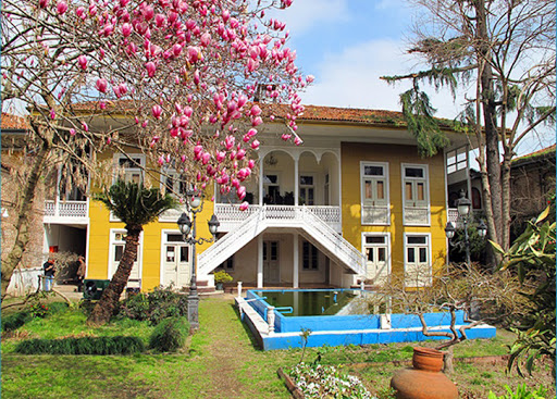 خانه استثنایی شهردار رشت که توسط یک معمار روسی ساخته شد