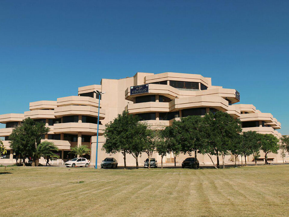 معماری خاص یک کتابخانه در اهواز؛ بنا به دستور اشرف پهلوی!