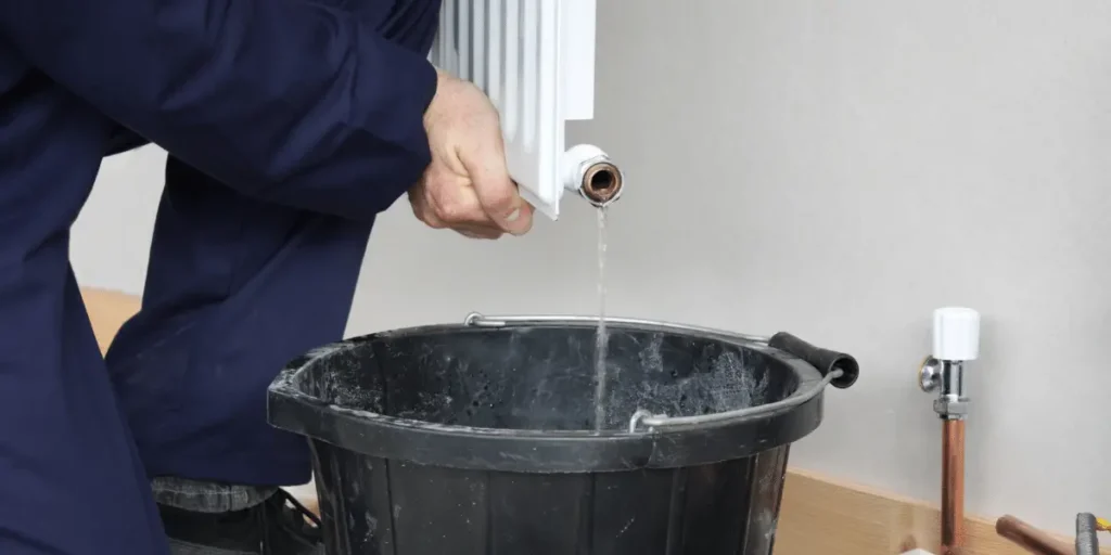 اگر شوفاژ خوب کار نمی‌کند، با این تکنیک ساده رفع ایراد کنید