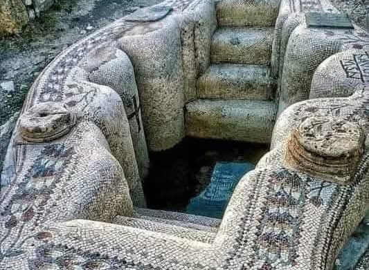 معماری بی‌نهایت جذاب یک حمام که البته سر آن دعواست