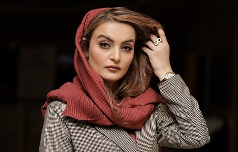 نورپردازی و دکوراسیون خانه بیتا در سریال آوای باران؛ خشم و هیاهو